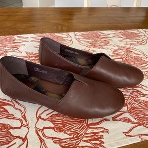 Born Sebra Brown Leather Flats Moccasins EUC